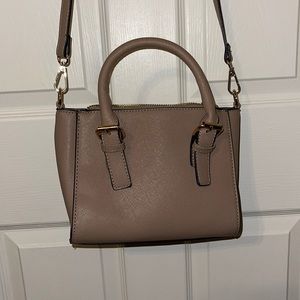 Tan Purse/ Crossbody